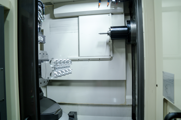 H40i_Internal5-595x397 Yasda H40i_Internal